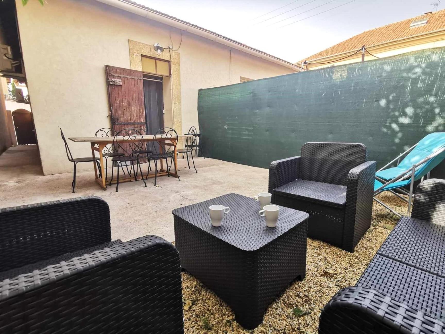 L'Hypercentre - Clim - Terrasse - Wifi Apartment Miramas Luaran gambar